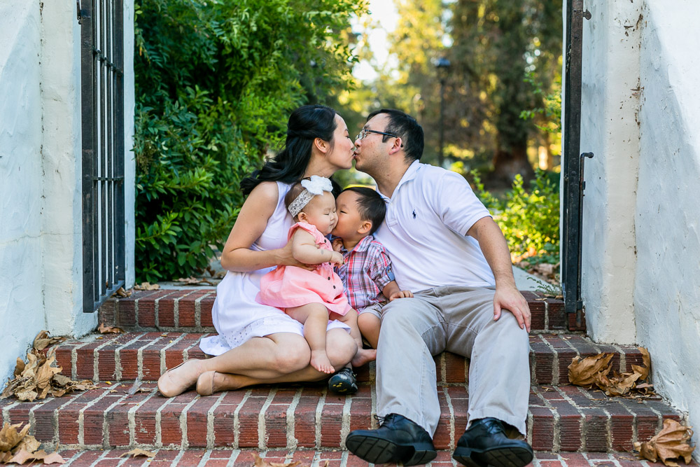 bycphotography-pomona-claremont-colleges-family-portraits-bak-family-014
