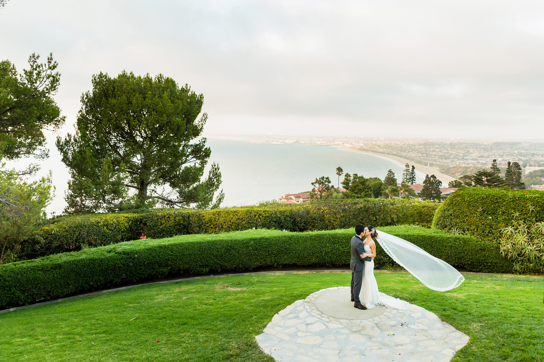 La Venta Inn southern california wedding in Palos Verdes Estates
